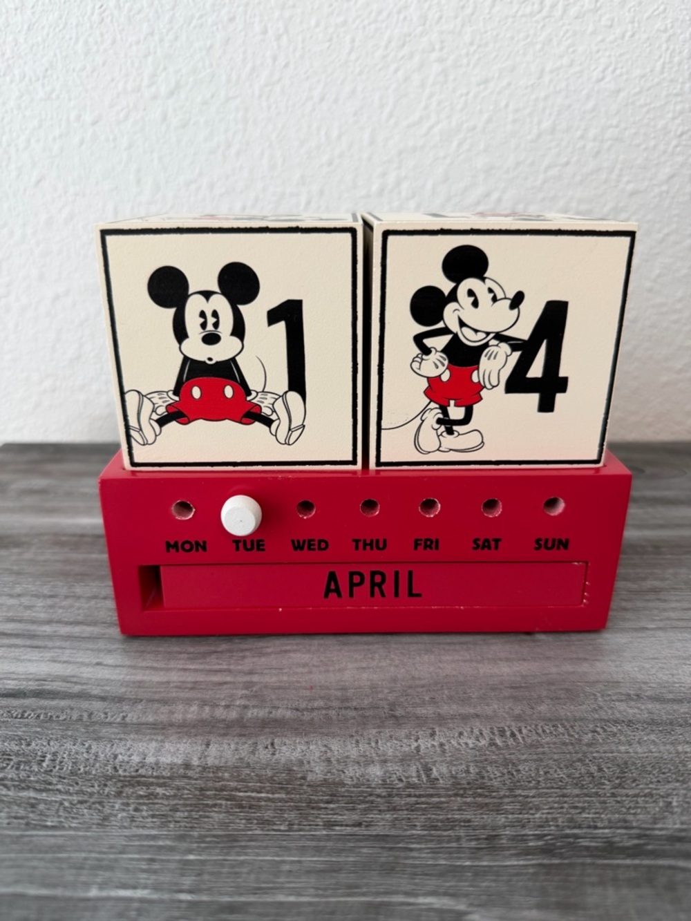 Hallmark Disney Mickey Mouse Calendar